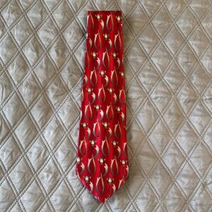 Robert Talbott Best of Class Floral Red Gold Pattern Imported Silk Men's Tie USA